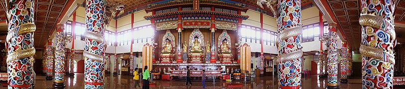 Indoor Panoramic view of Puu Jih Shih Temple