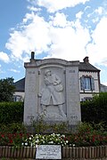 Le monument aux morts.