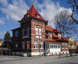 Möllerstedtska huset, Dalbyvägen 16. Ett exempel på Arlövs tegelarkitektur med mönstermurning.