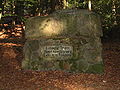 Gedenkstein an der Lübschen Trade in der Nähe von Aukrug-Homfeld