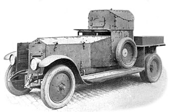 En Rolls-Royce-pansarbil från första världskriget.