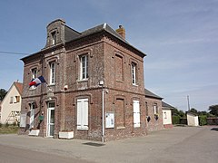 Mairie annexe de Saint-Pierre-Lavis.