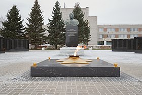 Monument Tolbuhin-maršalan muštoks (2019)