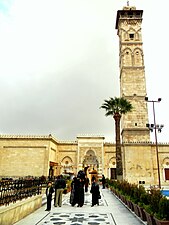 A Grande Mesquita de Aleppo foi danificada durante um combate em 2013.