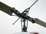 單主旋翼：UH-1系列直升機主旋翼