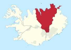 Ligging van Norðurland eystra (rood) binnen IJsland