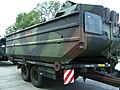 Verlastetes Motorboot 3