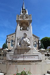 Monument aux morts de Marboz.