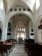 Vista del crucero de la nave de la iglesia abacial de Señora de Morienval