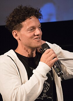 Nassim Al Fakir under presentationen av filmen Lasse-Majas detektivbyrå – Stella Nostra i Filmhuset i Stockholm 2015