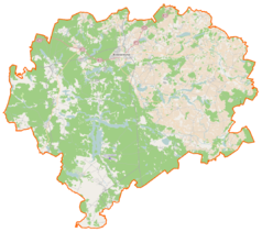 Mapa konturowa powiatu kościerskiego, po lewej znajduje się punkt z opisem „Kloc”