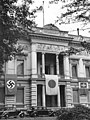 德意日三國國旗並列於日本駐德大使館（1940年9月）（摘自納粹德國）