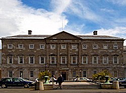 Ленстер-хаус, резиденция ирландского парламента