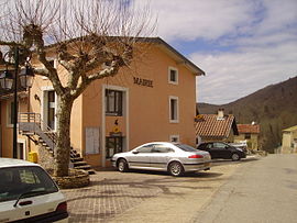 The town hall in Lesparrou