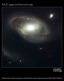 Ngc4319 hst big.jpg