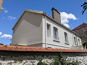 Ancienne gare de Longjumeau, fortement remaniée.