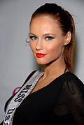 2011: Alyssa Campanella, que competiu como Miss California USA