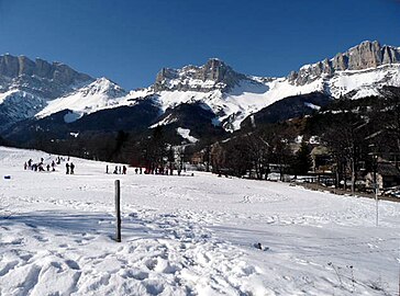 Vista de la partença de las pistas d'esqui de fons en ivèrn