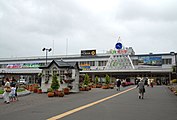 高架化改建之前的旭川車站與站前廣場。