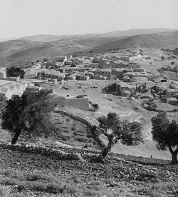 Kafr Malik, between 1900 and 1920