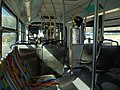 Wnętrze autobusu NABI 60 (linia pomarańczowa)