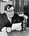 Fiorello H. La Guardia, cựu thị trưởng thành phố New York.