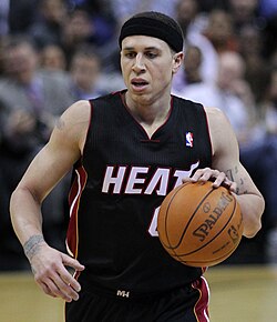 Bibby Miami Heatin riveissä.