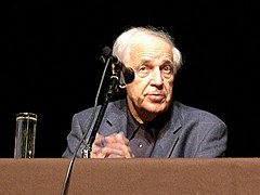 Pierre Boulez, compositeur et chef d'orchestre.