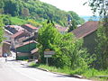 L'entrée du village depuis Coume.