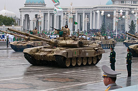 Т-90 і T-72UMG