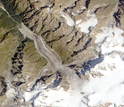 Glacier Karaugom vu de l'ISS en 2002