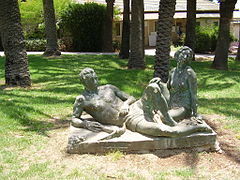 Statue by Polus in kibbutz Tel Yossef