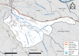 Carte en couleur présentant le réseau hydrographique de la commune