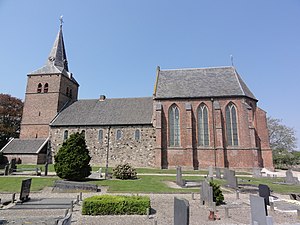 Andelst, provincia de Gelderland, nave románica de piedra, torre y coro góticos de ladrillo