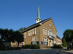 Former townhall in 2010