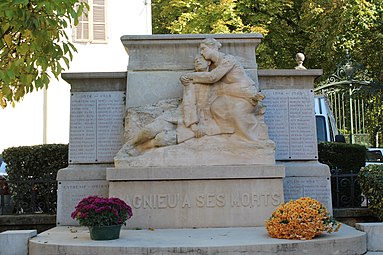 Monument aux morts de Lagnieu.