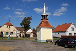 Chapel in the centre of Probulov