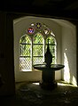 Der „Handstein“ genannte Laufbrunnen in der Eingangshalle