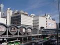 渋谷駅東口の旧東横線ホームの駅舎外観（2005年5月）