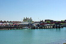 The Arun View pub, Littlehampton - geograph.org.uk - 5698992.jpg