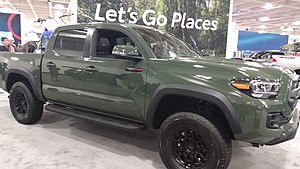 Toyota_Tacoma_at_2019_SF_Auto_Show