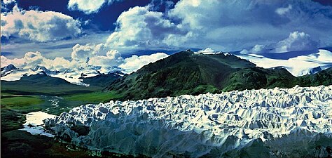 Gletsjer in het Tanggula-gebergte in Qinghai