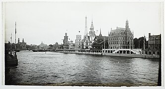 Pavillons (de droite à gauche) de la Grande-Bretagne, de la Belgique, Norvège, de l'Allemagne, de l'Espagne et de Monaco (photographie de Paul ou Charles Géniaux).