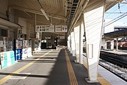 しなの鉄道線1番線ホーム（2021年10月）