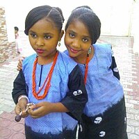 Two Kanuri girls