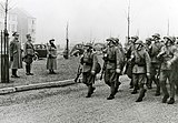 Defilé Koningsplein voor koningin Wilhelmina, feb. 1940