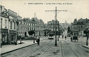 La rue d'Isle et Place du Huit-Octobre avant la Première Guerre mondiale.