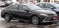 Camry Hybrid XLE (facelift, Canada)