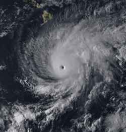 Lane csúcsintenzitásán Hawaiitól délkeletre augusztus 22-én.