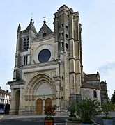 De Collégiale Notre-Dame-et-Saint-Loup